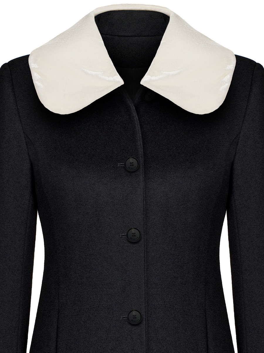 Coat with a velvet collar