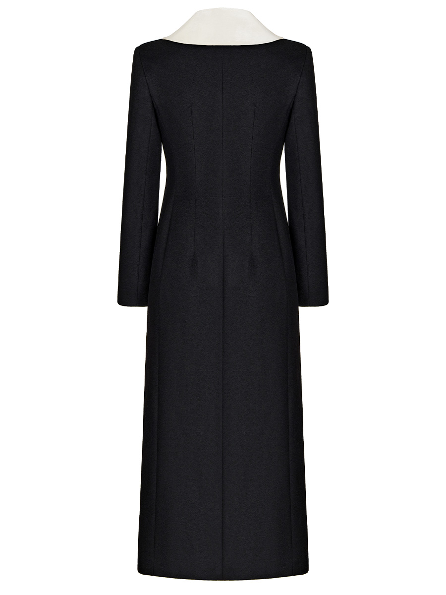 Coat with a velvet collar